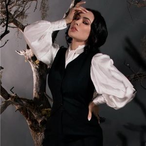 Sleepy Hollow Ichabod Vest by La Femme En Noir